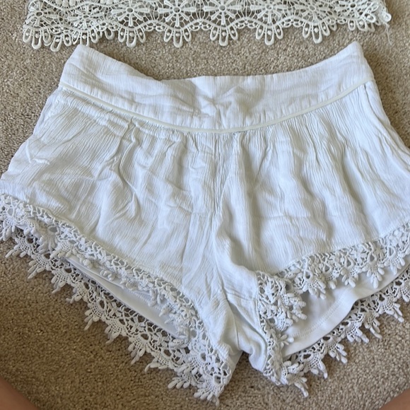 Short - Picture 2 of 3